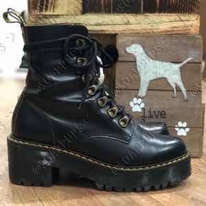 Dr Martens Leona Vintage Smooth Black Leather Boot